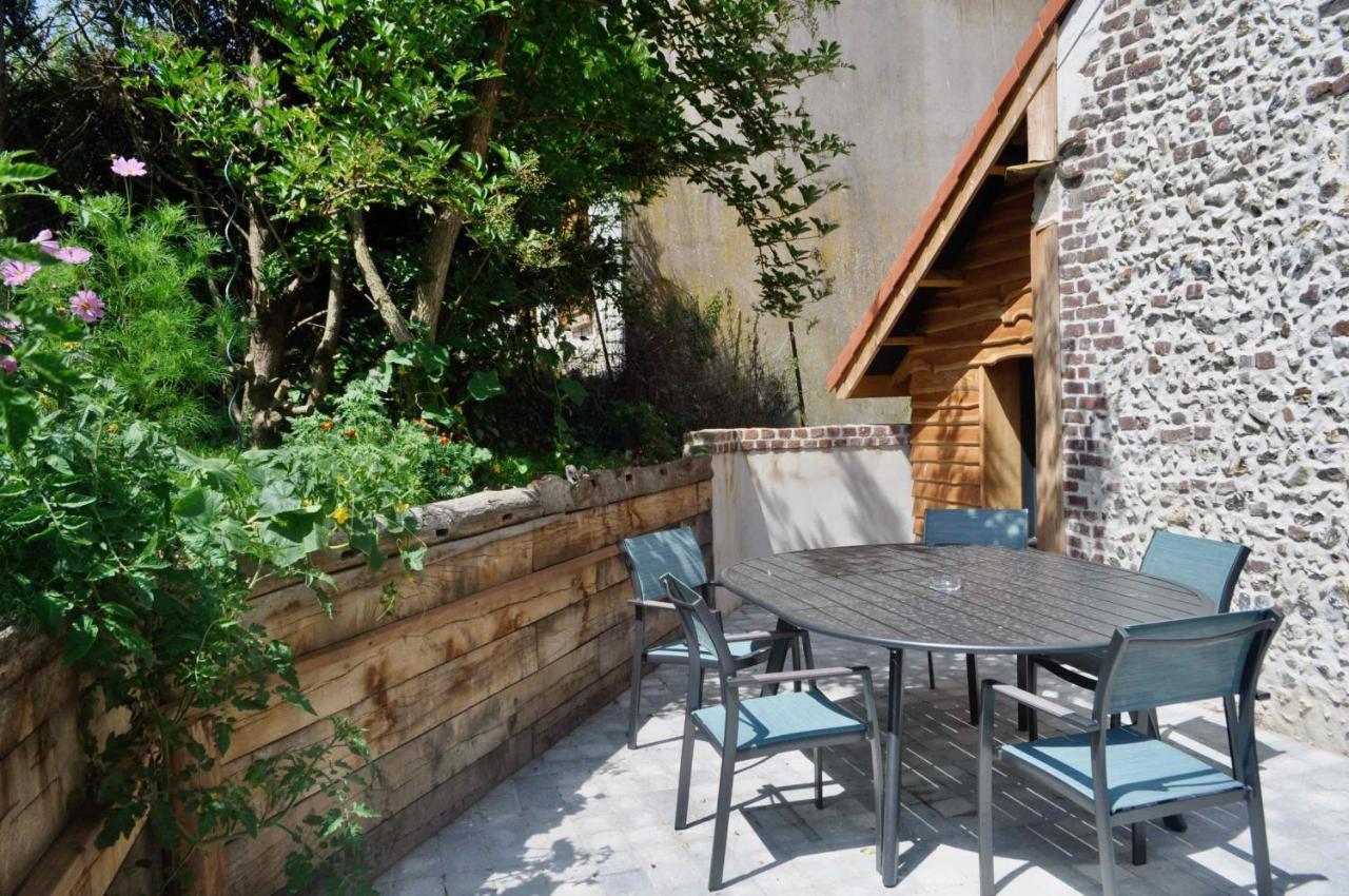 Les Bobos A La Ferme Bed and Breakfast La Madelaine-sous-Montreuil Εξωτερικό φωτογραφία
